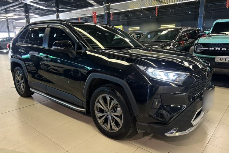 Used Toyota RAV4 2024 2.0L CVT Two-Wheel Drive Fashion Edition Exterior 1