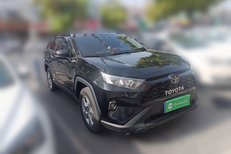 Used Toyota RAV4 2024 2.0L CVT Two-Wheel Drive Urban Edition Exterior 2