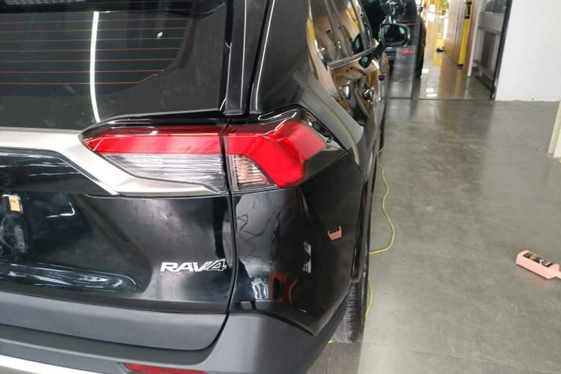 Used Toyota RAV4 2024 2.0L CVT Two-Wheel Drive Fashion Plus Edition Exterior 3