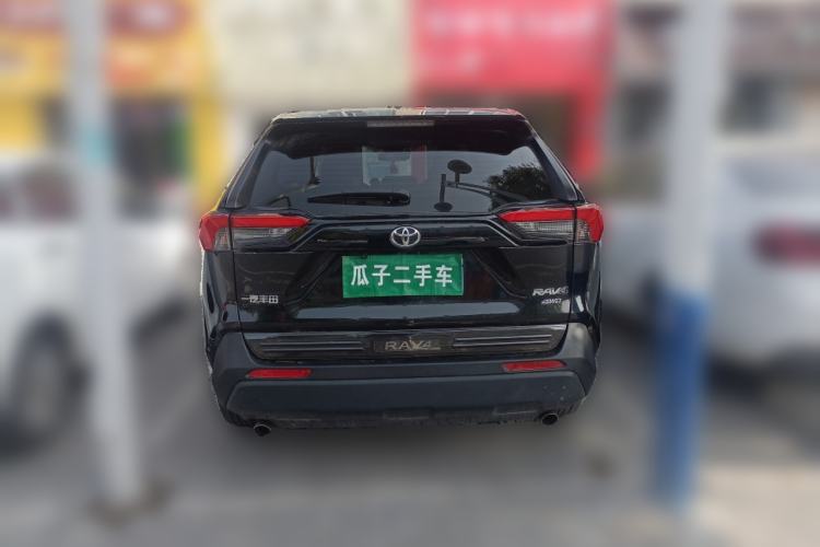 Used Toyota RAV4 2024 2.0L CVT Two-Wheel Drive Urban Edition Exterior 4