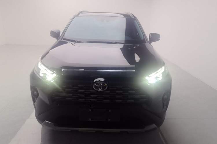 Used Toyota RAV4 2024 2.0L CVT Two-Wheel Drive Fashion Plus Edition Front