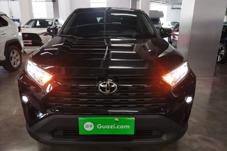 Used Toyota RAV4 2024 2.0L CVT Two-Wheel Drive Urban Edition Front