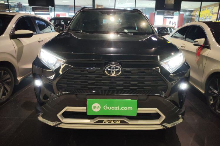 Used Toyota RAV4 2024 2.0L CVT Two-Wheel Drive Fashion Edition Front