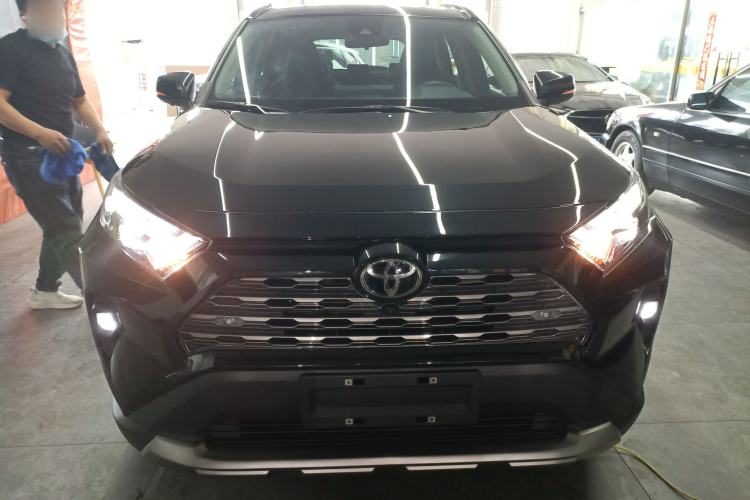 Used Toyota RAV4 2024 2.0L CVT Two-Wheel Drive Fashion Plus Edition Front