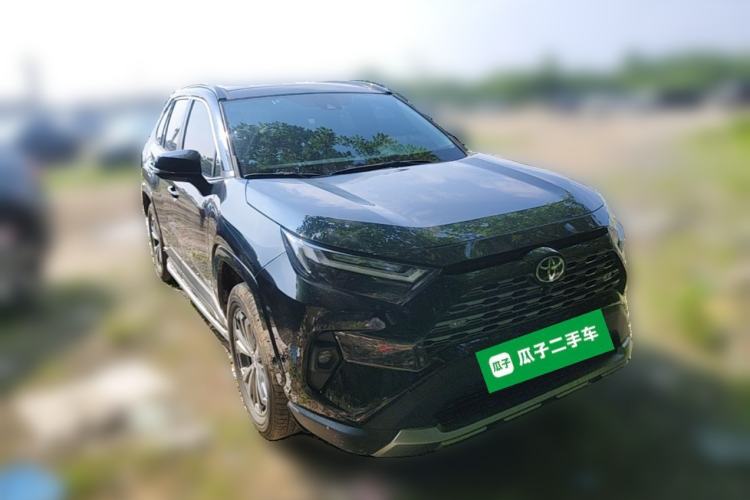 Used Toyota RAV4 2024 2.0L CVT Two-Wheel Drive Fashion Plus Edition Front Right 45 Deg