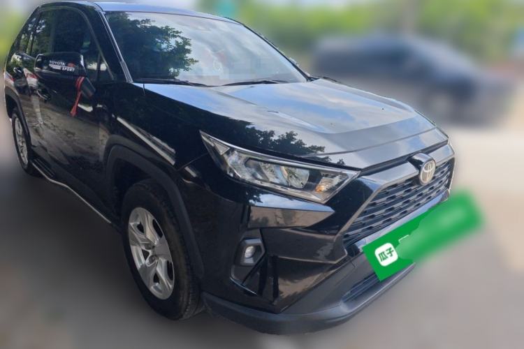 Used Toyota RAV4 2024 2.0L CVT Two-Wheel Drive Urban Edition Front Right 45 Deg