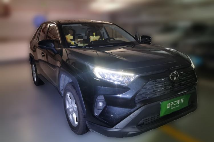 Used Toyota RAV4 2024 2.0L CVT Two-Wheel Drive Urban Edition Front Right 45 Deg