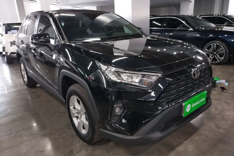 Used Toyota RAV4 2024 2.0L CVT Two-Wheel Drive Urban Edition Front Right 45 Deg