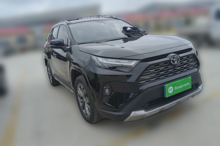 Used Toyota RAV4 2024 2.0L CVT Two-Wheel Drive Fashion Plus Edition Front Right 45 Deg