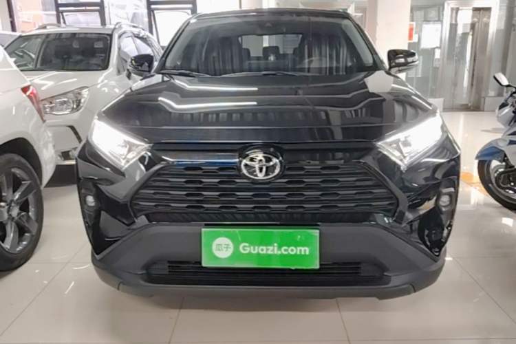 Used Toyota RAV4 2024 2.0L CVT Two-Wheel Drive Urban Edition Front