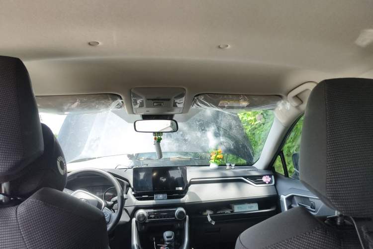 Used Toyota RAV4 2024 2.0L CVT Two-Wheel Drive Urban Edition Headliner