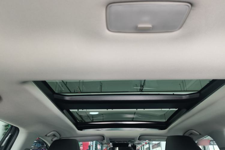 Used Toyota RAV4 2024 2.0L CVT Two-Wheel Drive Fashion Plus Edition Headliner
