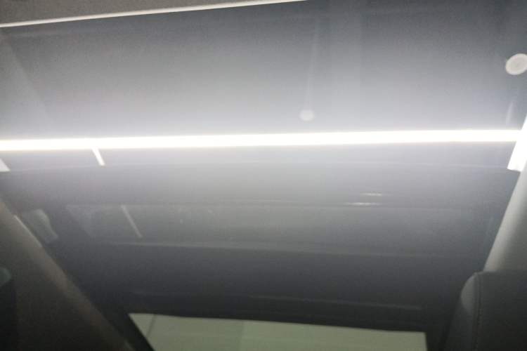 Used Toyota RAV4 2024 2.0L CVT Two-Wheel Drive Fashion Plus Edition Headliner