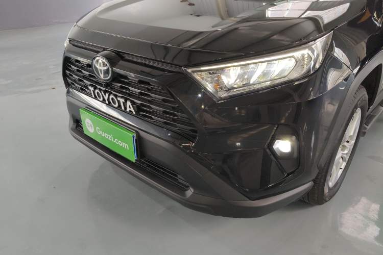 Used Toyota RAV4 2024 2.0L CVT Two-Wheel Drive Urban Edition Left Front Headlight