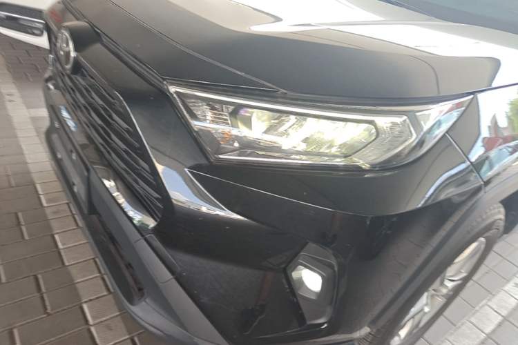 Used Toyota RAV4 2024 2.0L CVT Two-Wheel Drive Urban Edition Left Front Headlight