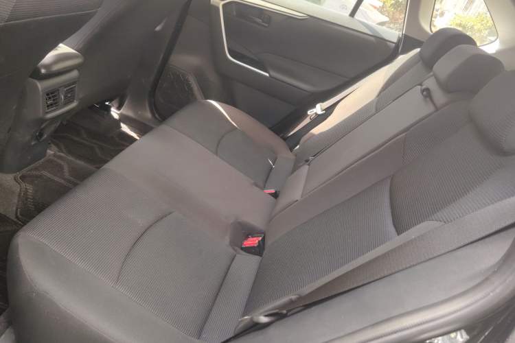 Used Toyota RAV4 2024 2.0L CVT Two-Wheel Drive Urban Edition Left Rear Seat