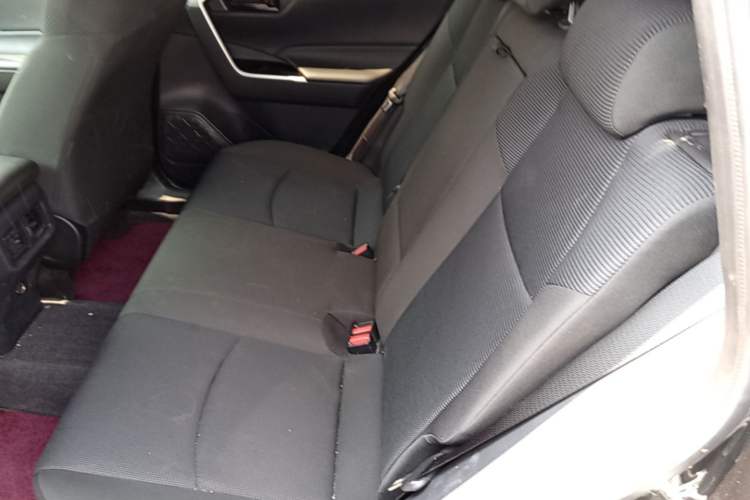 Used Toyota RAV4 2024 2.0L CVT Two-Wheel Drive Urban Edition Left Rear Seat