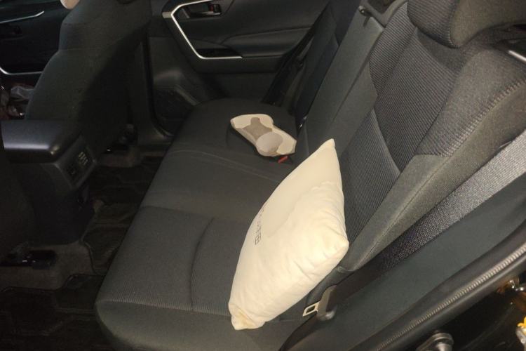 Used Toyota RAV4 2024 2.0L CVT Two-Wheel Drive Urban Edition Left Rear Seat