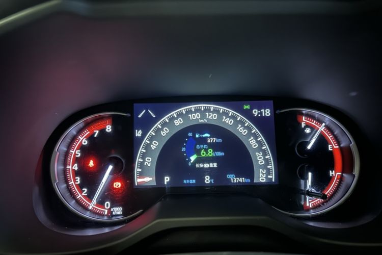 Used Toyota RAV4 2024 2.0L CVT Two-Wheel Drive Fashion Edition Odometer Close Up