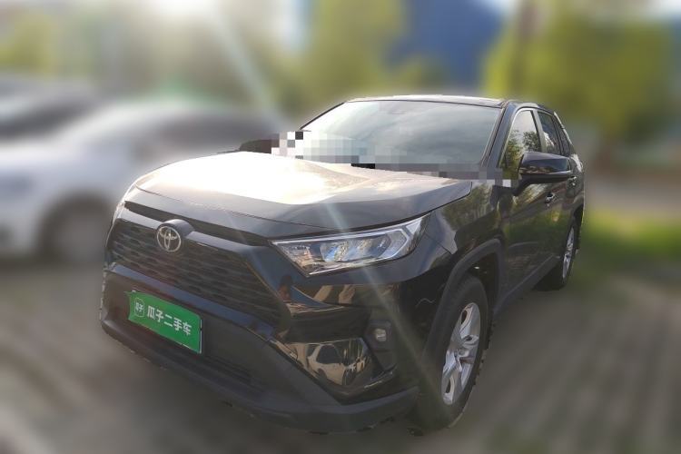 Używany Toyota RAV4 2024 2.0L CVT Two-Wheel Drive Urban Edition Guazi used car, China used car export, Used car for sale, Used cars, Cheapest cars for sale