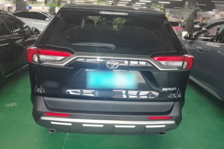 Used Toyota RAV4 2024 2.0L CVT Two-Wheel Drive Fashion Plus Edition Rear