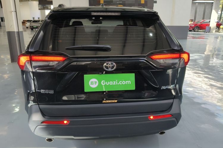 Used Toyota RAV4 2024 2.0L CVT Two-Wheel Drive Urban Edition Rear