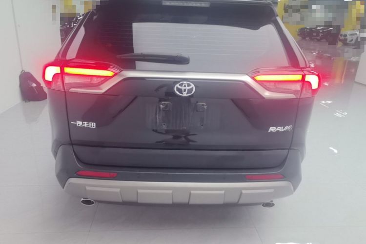 Used Toyota RAV4 2024 2.0L CVT Two-Wheel Drive Fashion Plus Edition Rear