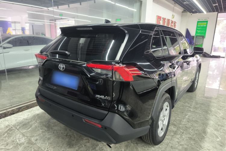 Used Toyota RAV4 2024 2.0L CVT Two-Wheel Drive Urban Edition Rear Right 45 Deg