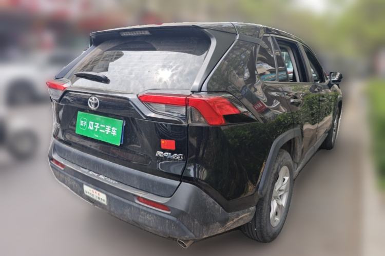 Used Toyota RAV4 2024 2.0L CVT Two-Wheel Drive Urban Edition Rear Right 45 Deg