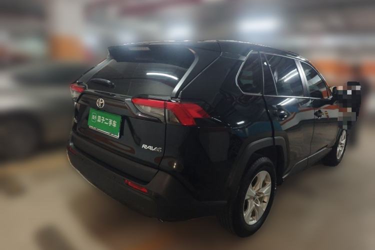 Used Toyota RAV4 2024 2.0L CVT Two-Wheel Drive Urban Edition Rear Right 45 Deg