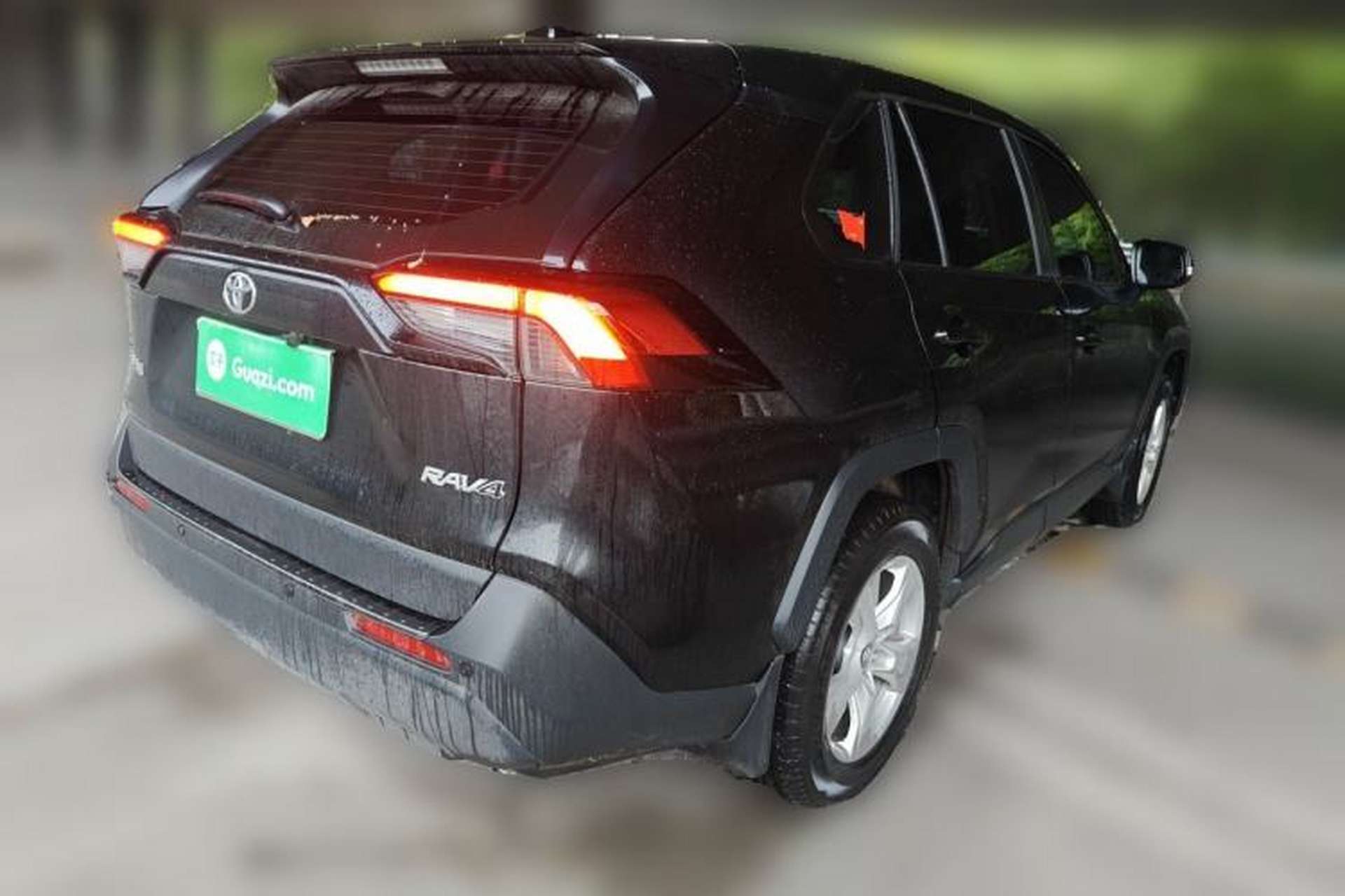 Used Toyota RAV4 2024 2.0L CVT Two-Wheel Drive Urban Edition Rear Right 45 Deg