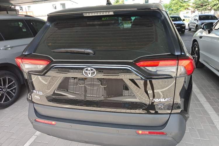 Used Toyota RAV4 2024 2.0L CVT Two-Wheel Drive Urban Edition Rear