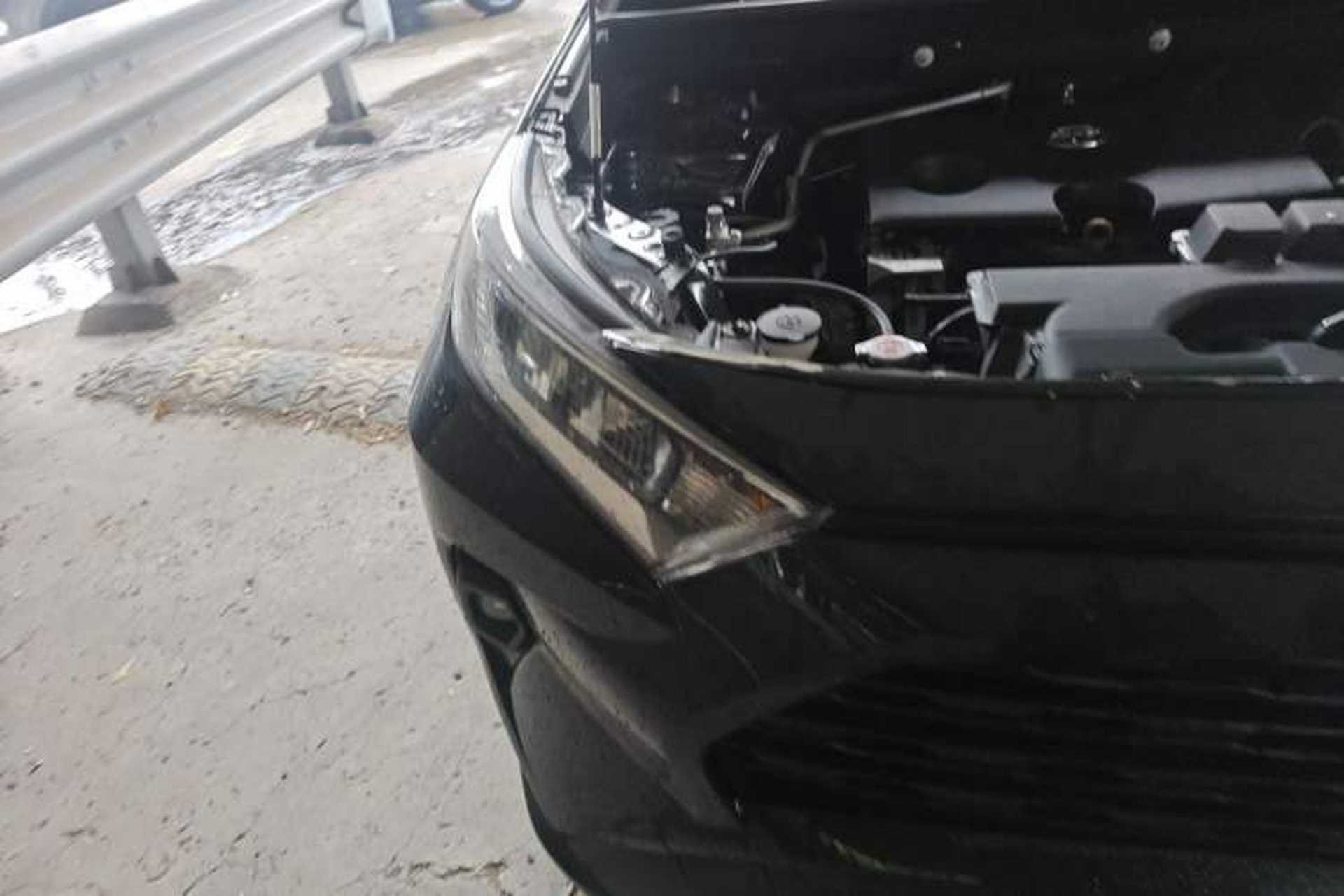 Used Toyota RAV4 2024 2.0L CVT Two-Wheel Drive Urban Edition Right Front Headlight