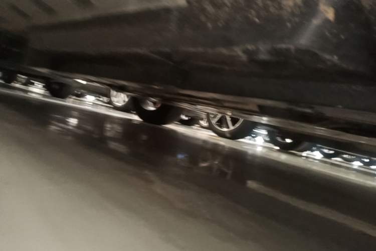 Used Toyota RAV4 2024 2.0L CVT Two-Wheel Drive Fashion Plus Edition Right Side Sill