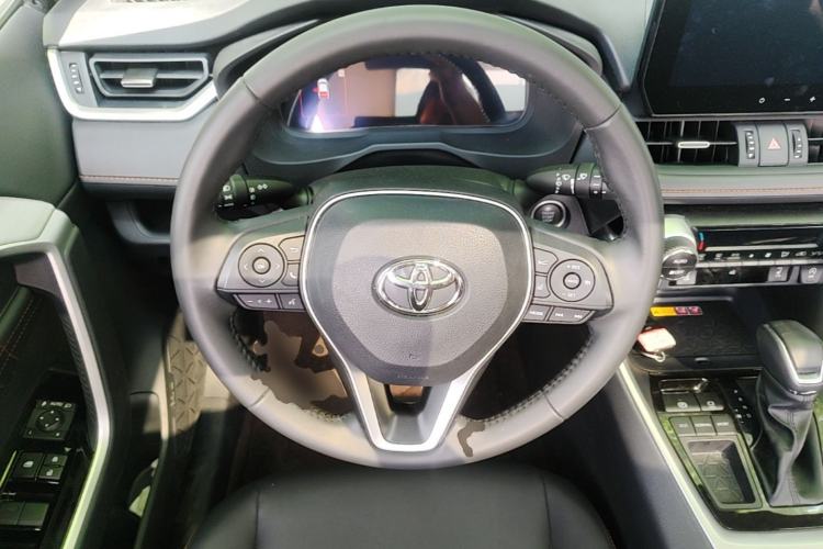 Used Toyota RAV4 2024 2.0L CVT Two-Wheel Drive Fashion Plus Edition Steering Wheel