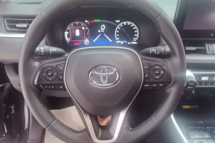 Used Toyota RAV4 2024 2.0L CVT Two-Wheel Drive Fashion Plus Edition Steering Wheel