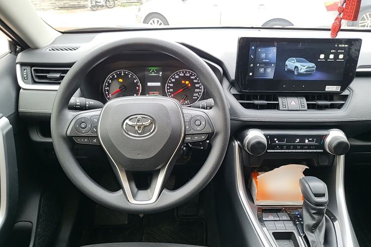 Used Toyota RAV4 2024 2.0L CVT Two-Wheel Drive Urban Edition Steering Wheel