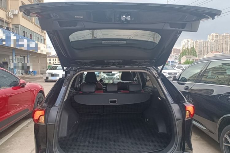 Used Toyota RAV4 2024 2.0L CVT Two-Wheel Drive Urban Edition Trunk