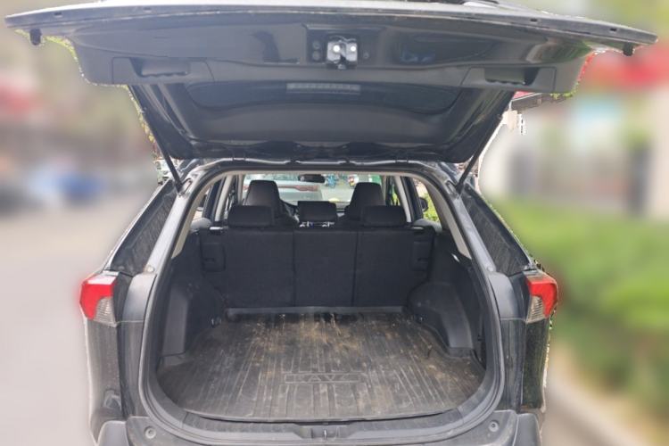 Used Toyota RAV4 2024 2.0L CVT Two-Wheel Drive Urban Edition Trunk