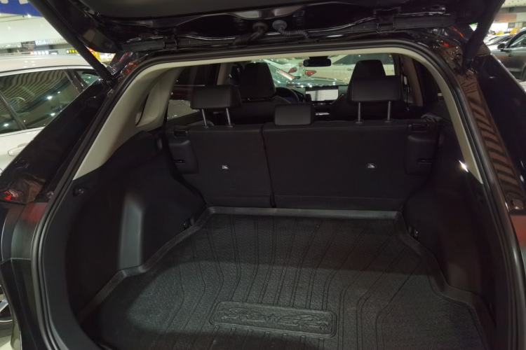 Used Toyota RAV4 2024 2.0L CVT Two-Wheel Drive Fashion Plus Edition Trunk