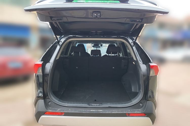 Used Toyota RAV4 2024 2.0L CVT Two-Wheel Drive Urban Edition Trunk