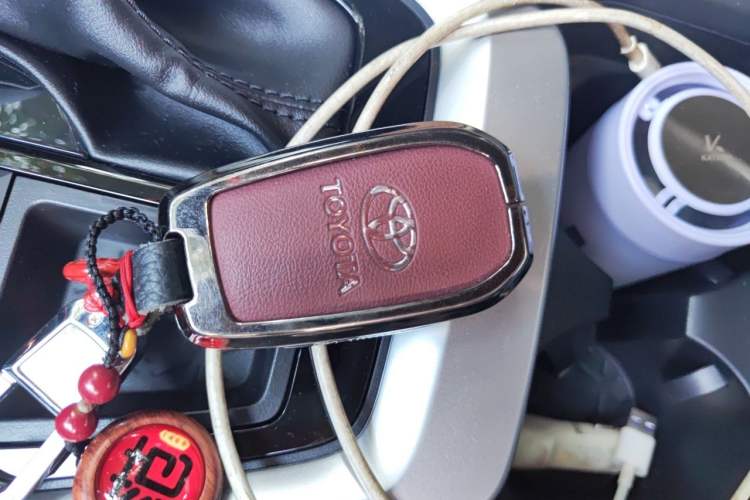 Used Toyota RAV4 2024 2.0L CVT Two-Wheel Drive Fashion Plus Edition Vehicle Key