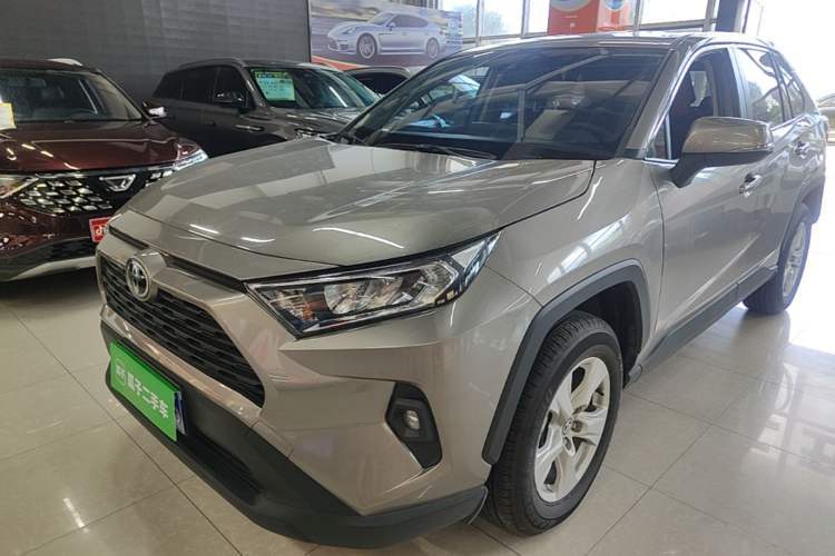 Used Toyota RAV4 2024 2.0L CVT Two-Wheel Drive Urban Edition Guazi used car, China used car export, Used car for sale, Used  cars, Cheapest cars for sale