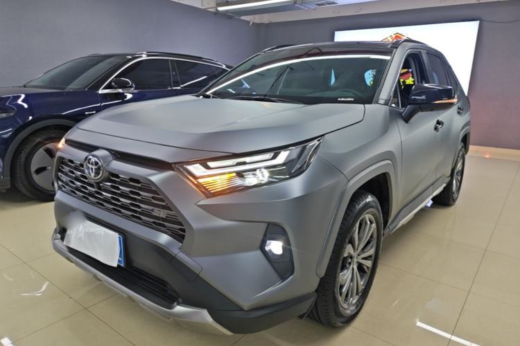 Toyota RAV4 2024 2.0L CVT Two-Wheel Drive Fashion Plus Edition