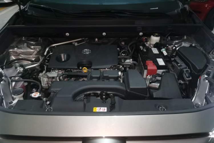 Used Toyota RAV4 2024 2.0L CVT Two-Wheel Drive Urban Edition Engine Bay