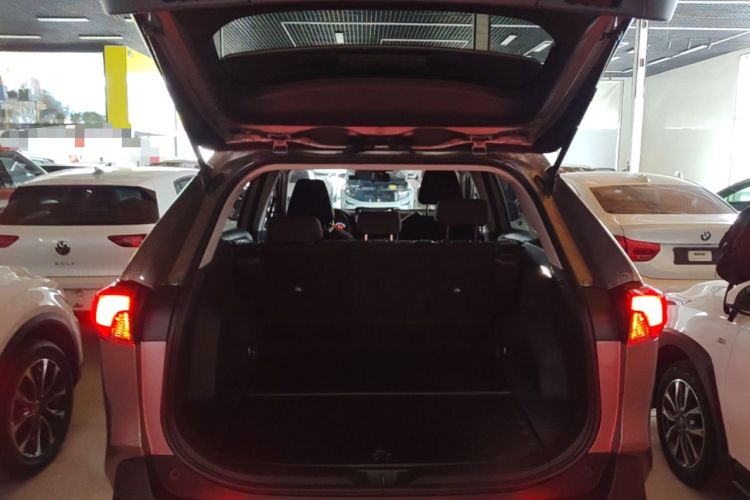 Used Toyota RAV4 2024 2.0L CVT Two-Wheel Drive Urban Edition Trunk