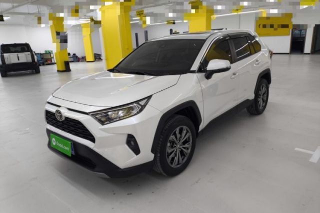 Used Toyota RAV4 2024 2.0L CVT Two-Wheel Drive Fashion Edition