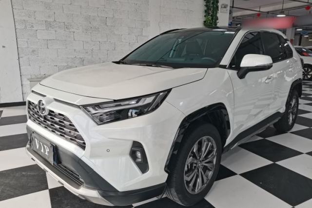 Used Toyota RAV4 2024 2.0L CVT Two-Wheel Drive Fashion Plus Edition