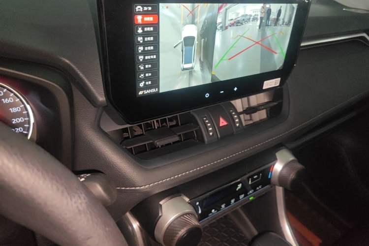 Used Toyota RAV4 2024 2.0L CVT Two-Wheel Drive Urban Edition Audio And AC Panel