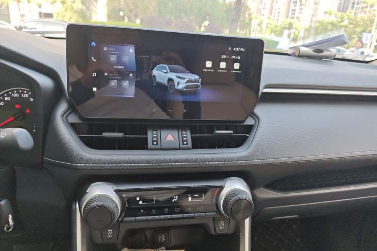 Used Toyota RAV4 2024 2.0L CVT Two-Wheel Drive Urban Edition Audio And AC Panel